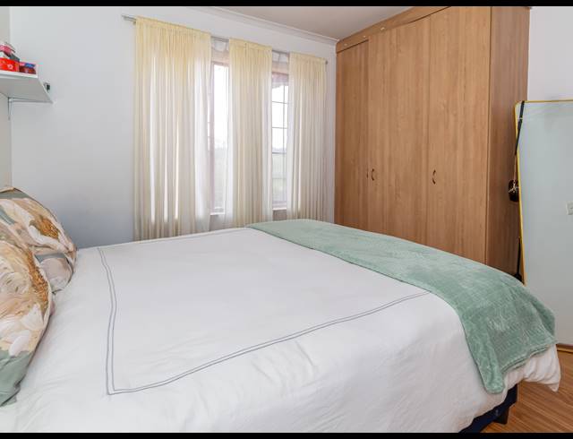 4 BEDROOM HOUSE FOR SALE IN WATERFORD ESTATES